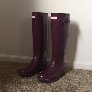 Tall Purple Hunter rain boots- size 9!